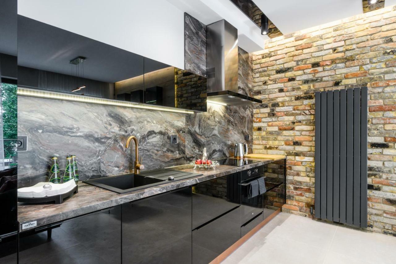 Apartment Zlota Luxury Warsaw